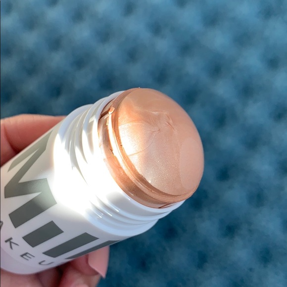 Milk Makeup Highlighter - Picture 3 of 4